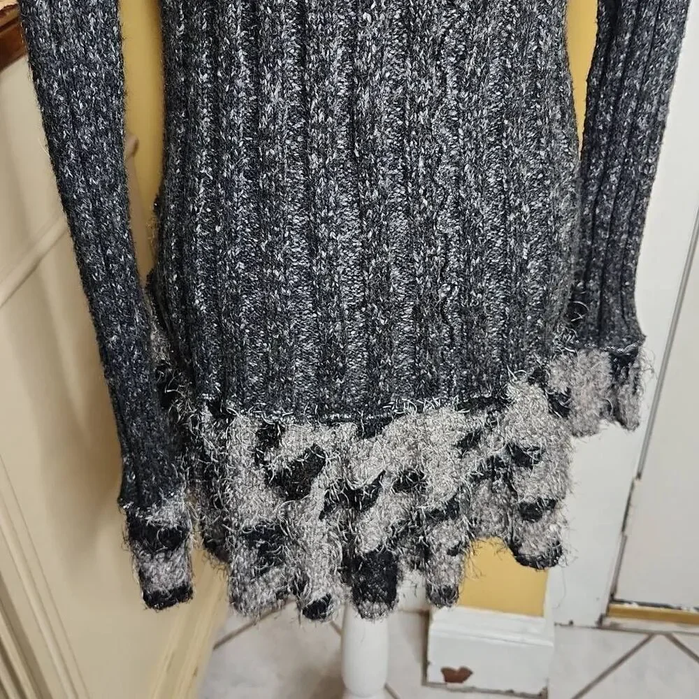 Sold Out - Picture 10 of 10